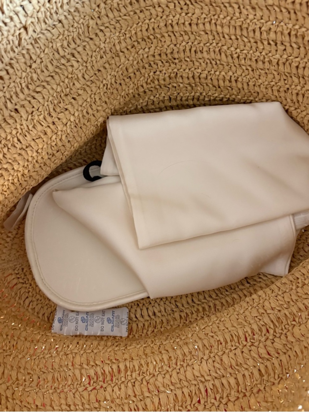 KATE SPADE Designer Deco Straw Tulip Tote Bag! NEW! White leather Straps! Tags! - Picture 9 of 13